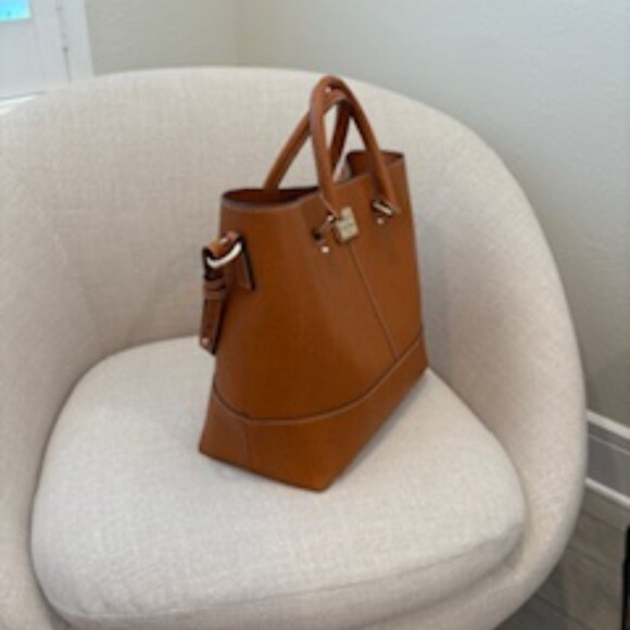 DOONEY & BOURKE LARGE BAG IN LUCIOUS CARAMEL COLOR - Picture 7 of 11